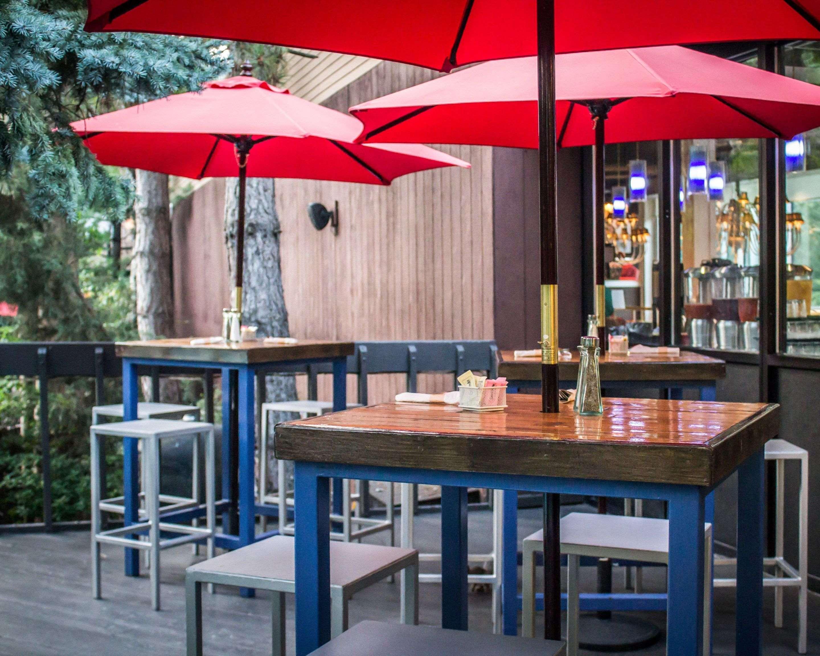 The Woodlands Inn Wilkes-Barre Exterior photo